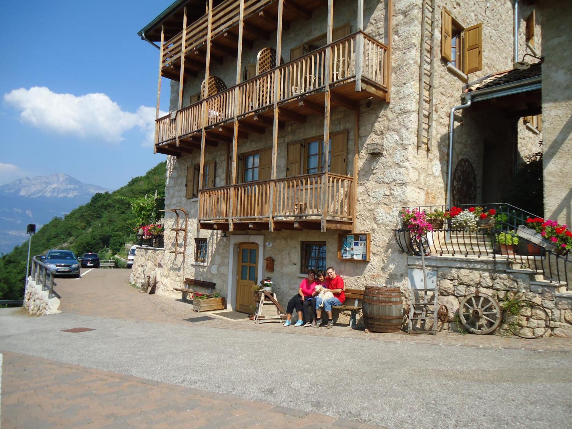 Appartamenti Camere Masi Brenta Rovereto  Esterno foto